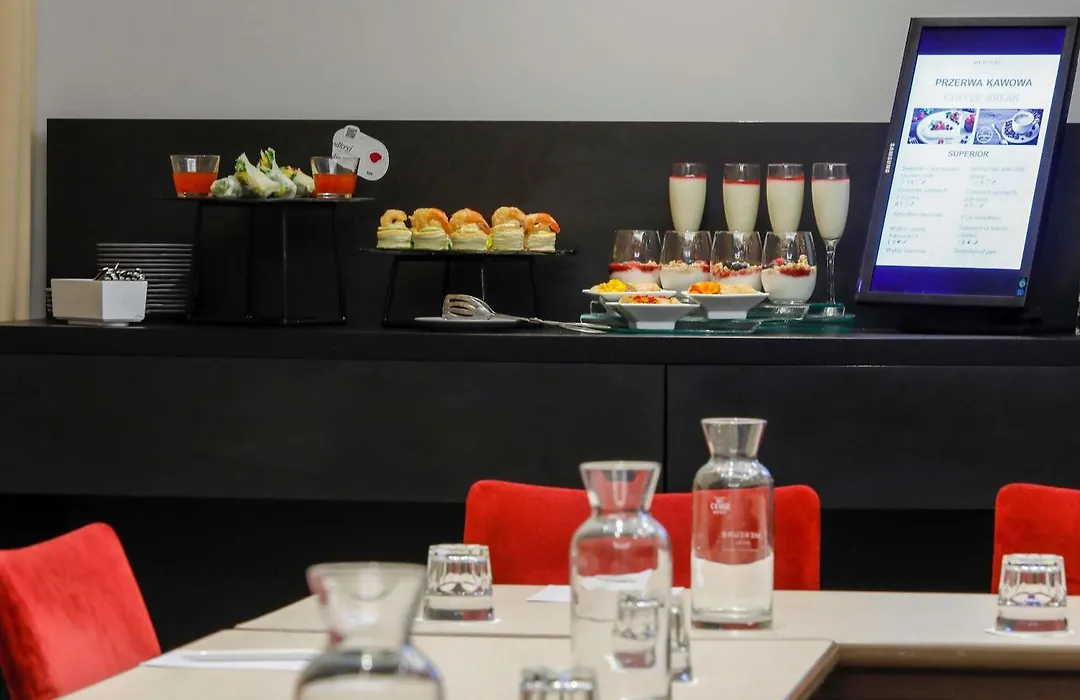 Mercure Warszawa Grand-1