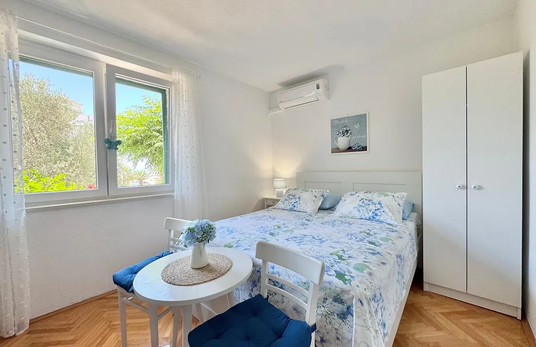 Apartmani Marko-1