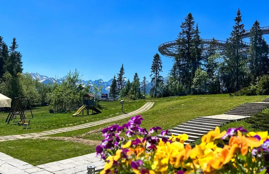 Zespół Tatry - Hotel Tatry i Budynek Turystyczny-1