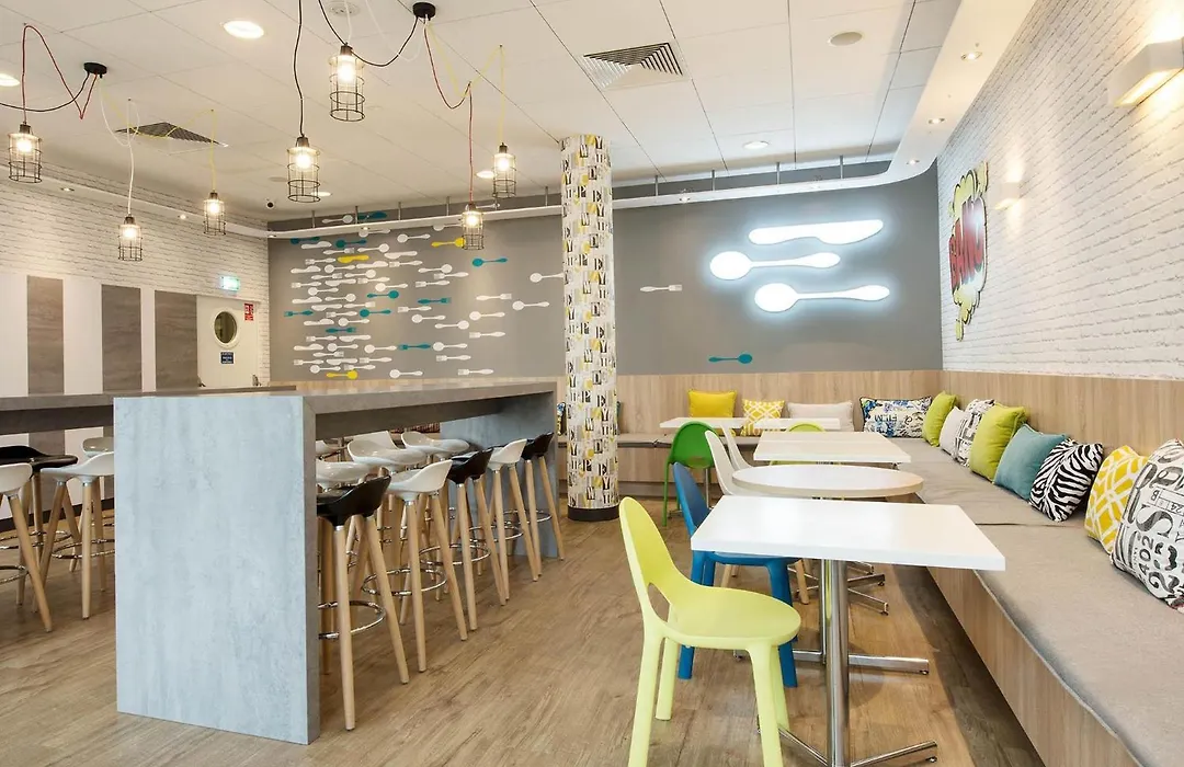 ibis budget Warszawa Centrum-1