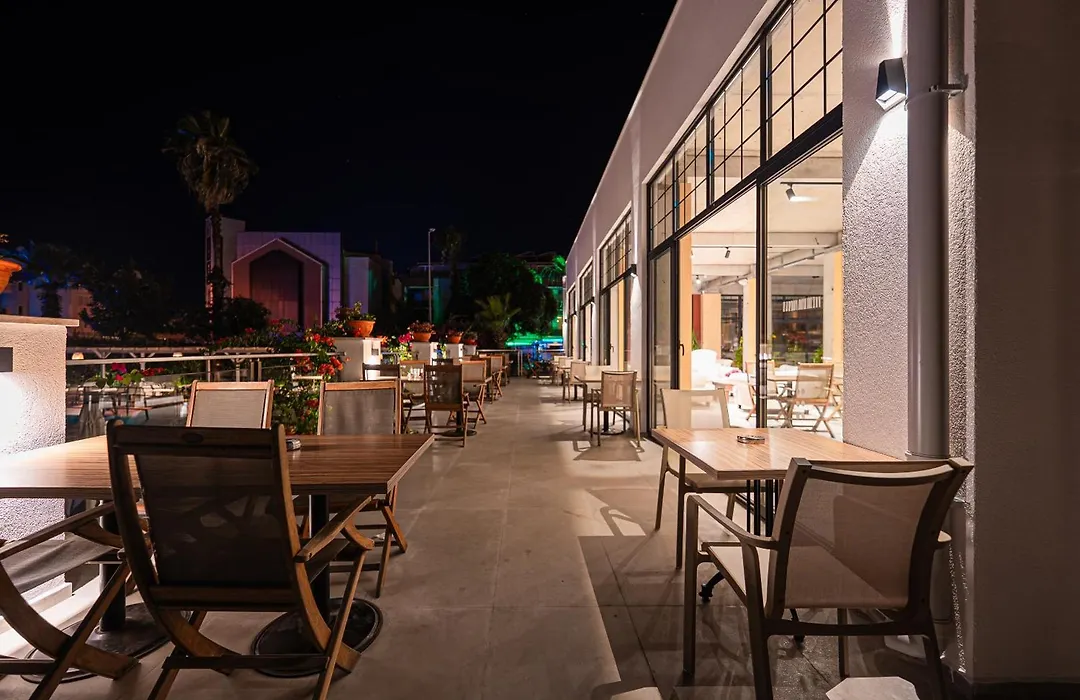 Begonville Hotel (Adults Only)-1
