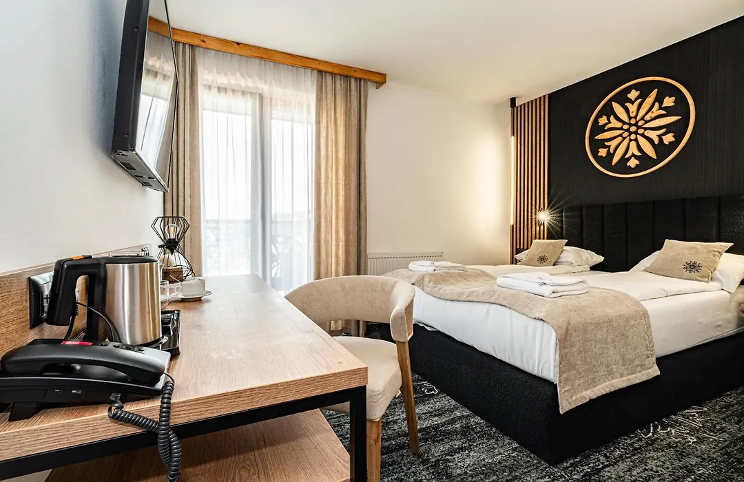 Hotel Malinowy Potok-1