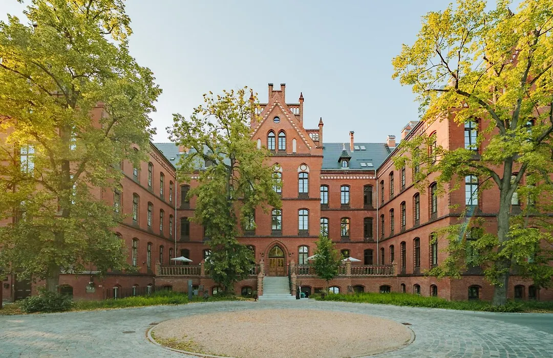 ARCHE Klasztor Wrocław-1