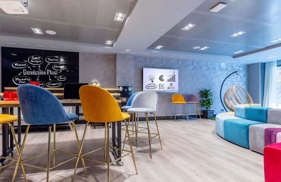 Novotel Madrid Center-1