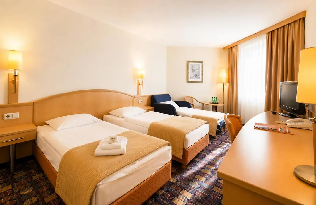 Hotel Partner-1