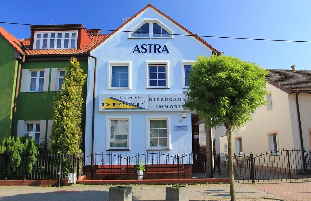 Astra Dziwnów-1
