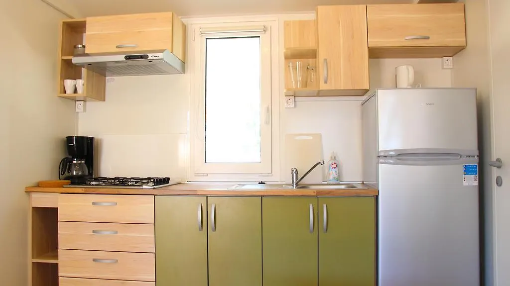 Mobile Homes Holiday Dream-1
