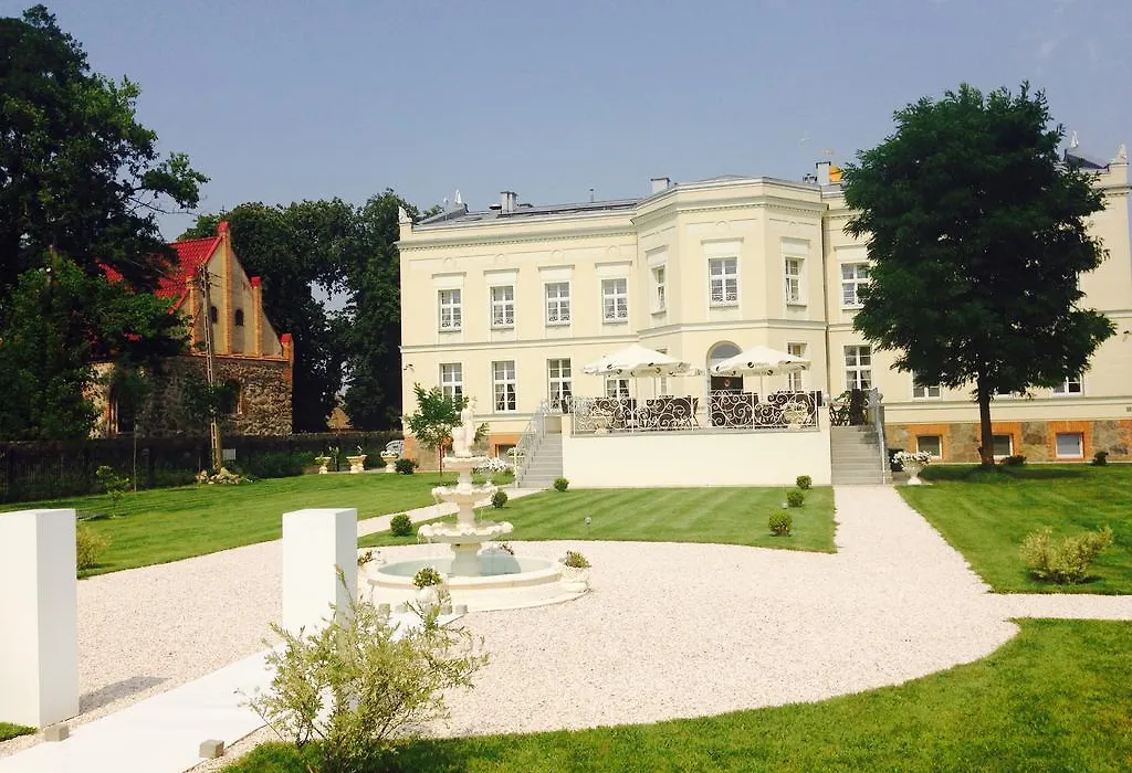 Hotel SPA Akacjowy Dwór-1