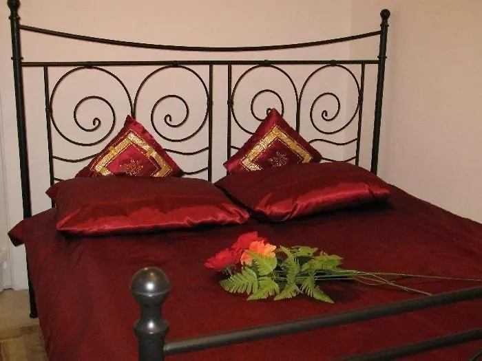 Piaseczno Willa Staropolska-1