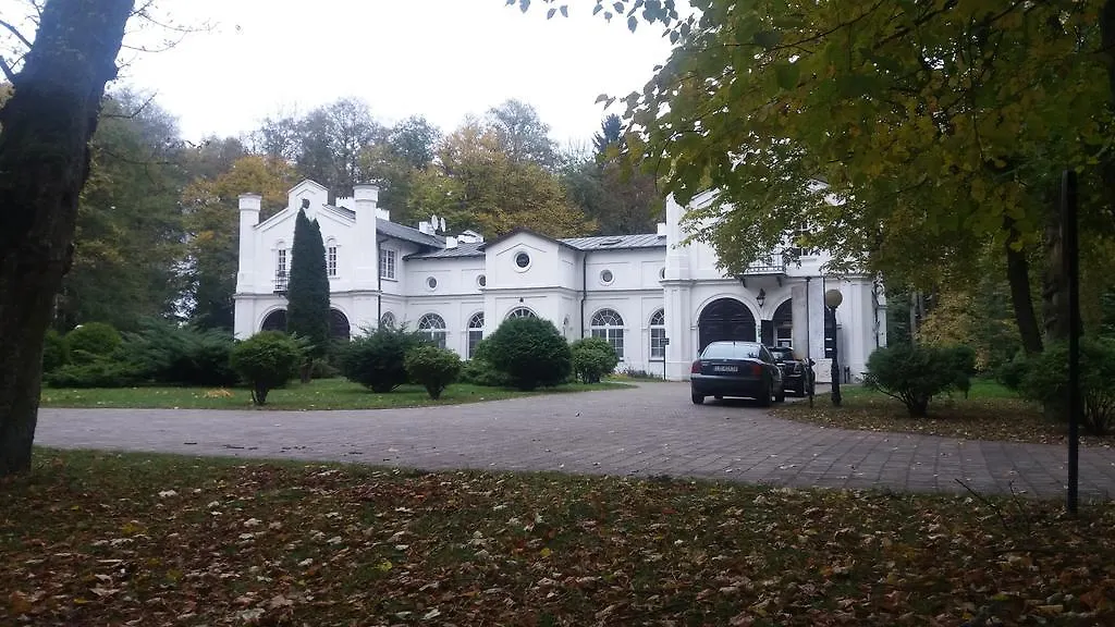 Roskosz Zespół Dworsko Parkowy-1