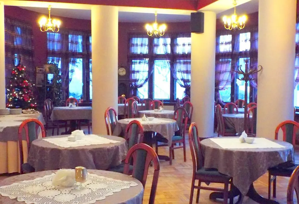Ośrodek Wypoczynkowy Rapsodia-1
