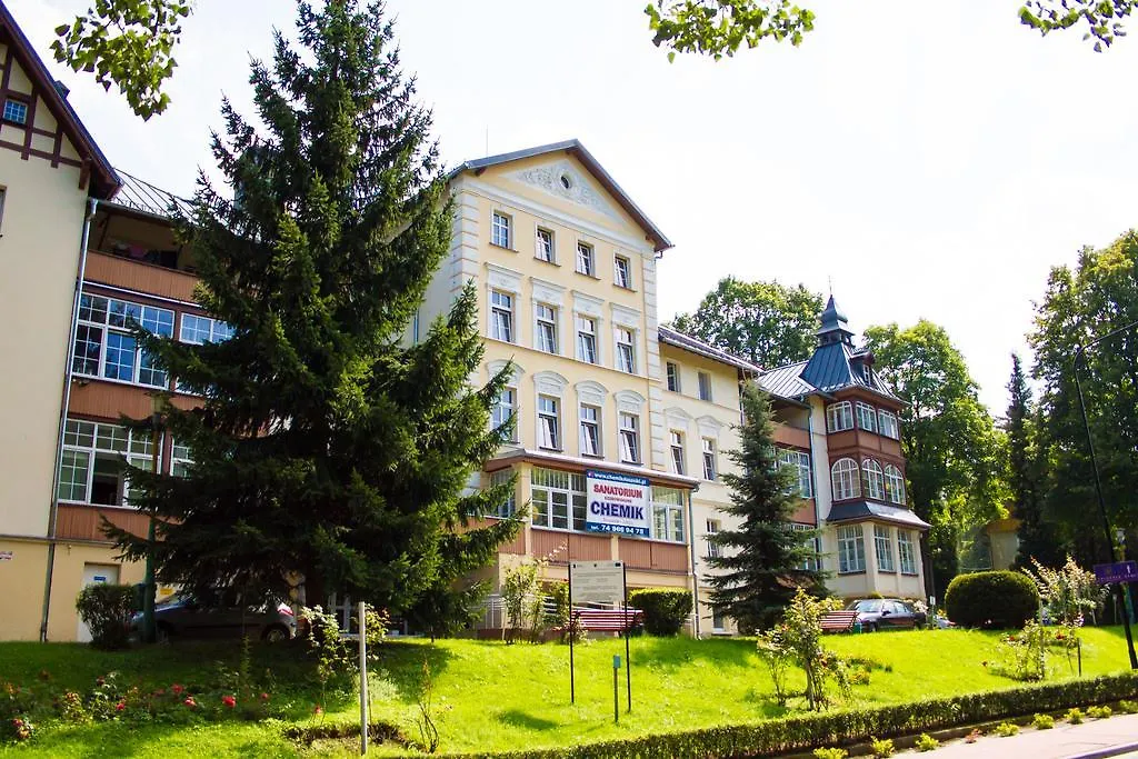 Sanatorium Uzdrowiskowe Chemik-1