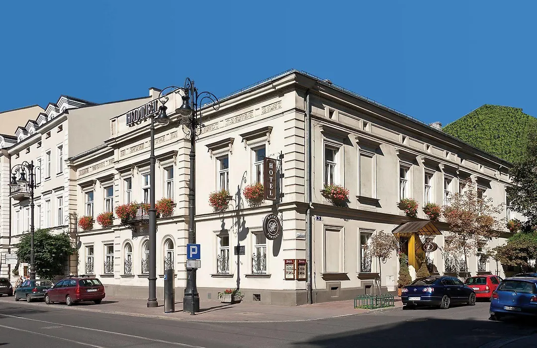 Hotel Fortuna-1