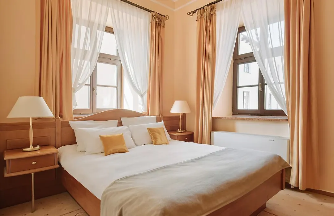 Hotel Zamojski-1
