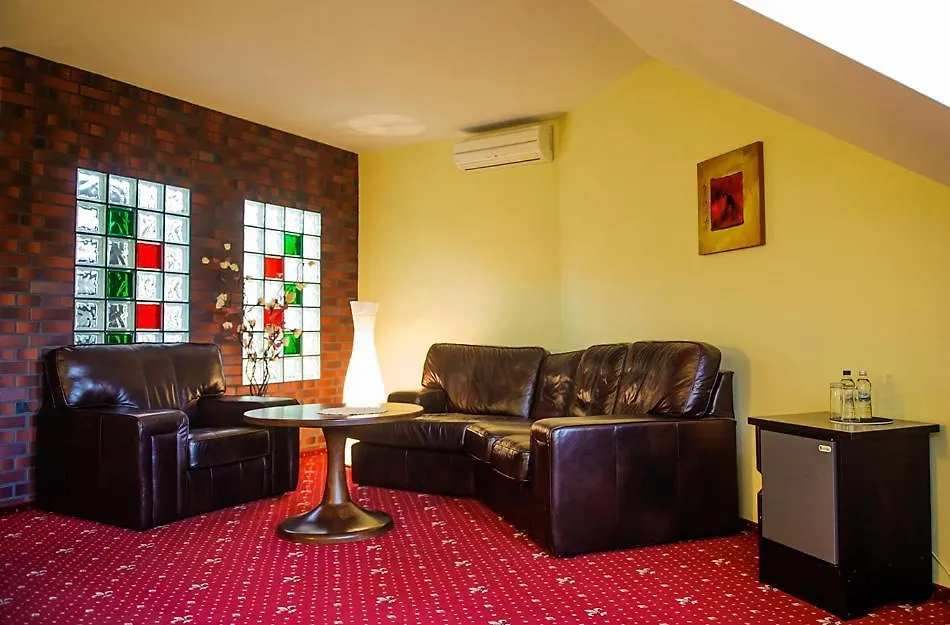 Amadeus Hotel Zielona Góra-1