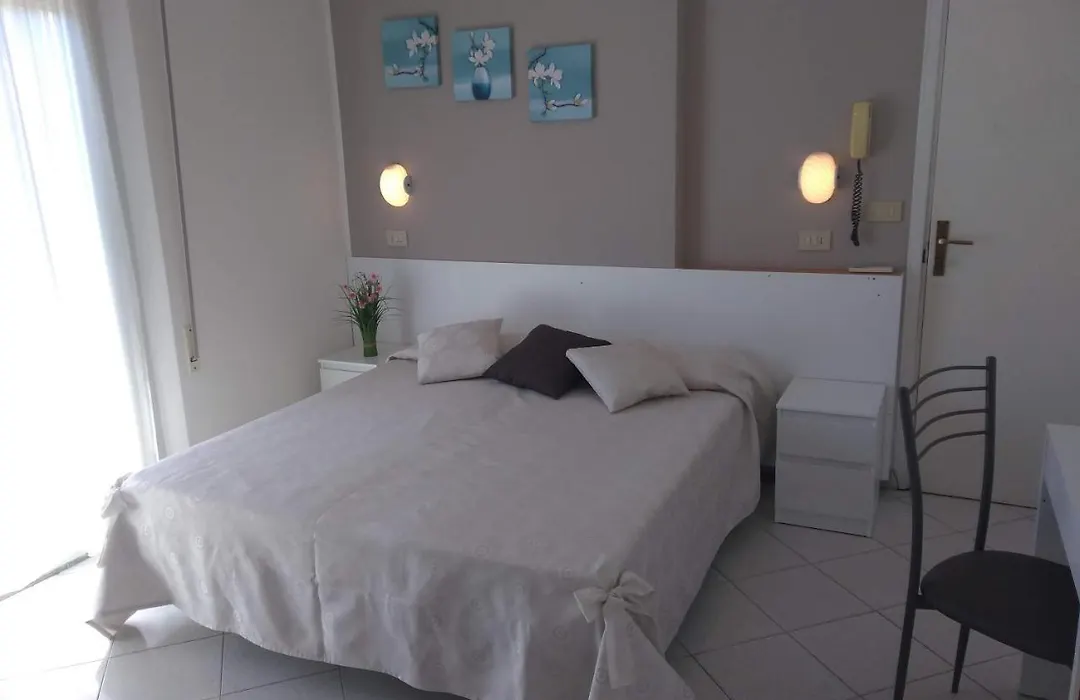 Hotel La Bella Vita-1