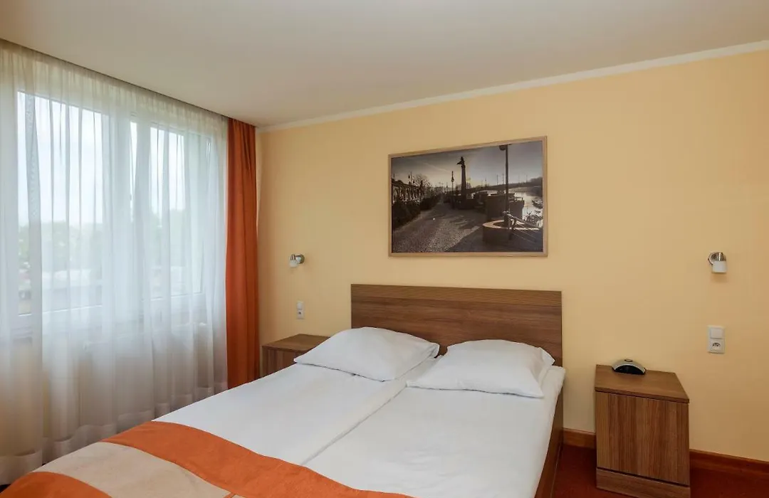 Hotel Gorzów-1