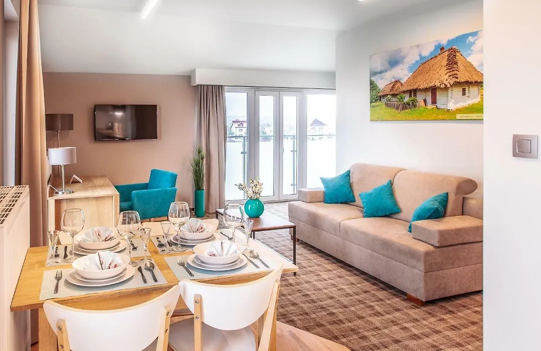 Solavo Home&Travel-1