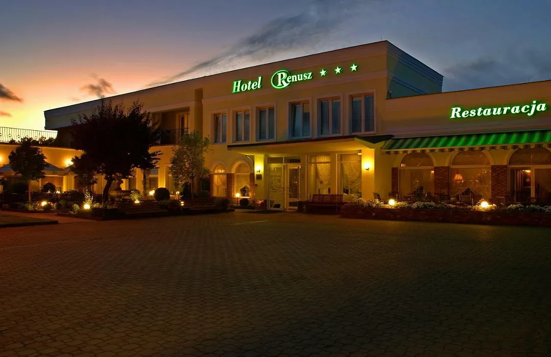 Hotel Renusz-1