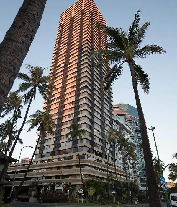 Waikiki Monarch Hotel-1