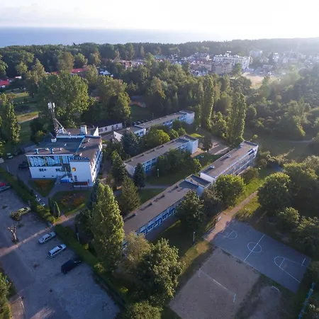 Ośrodek Wczasowy HELIOS-3
