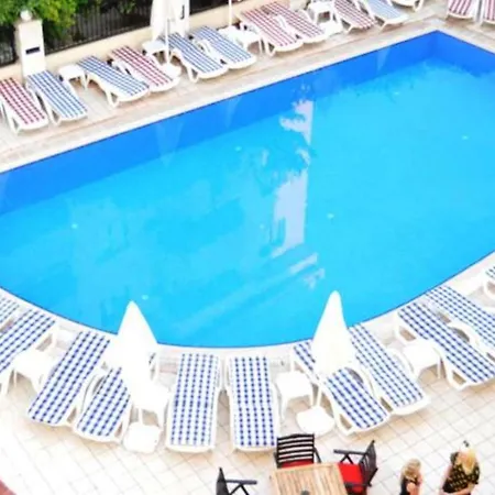 Almena Hotel-3