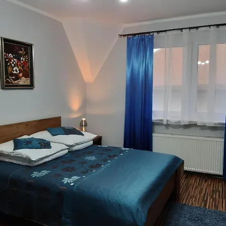 Fantazja - Restauracja i Noclegi-3