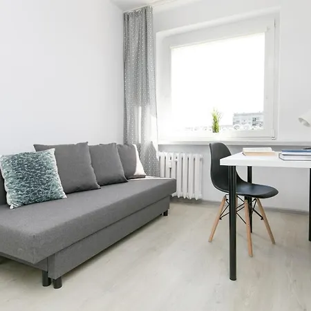Rooms4Less-2