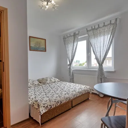 POKOJE GOŚCINNA10 Chłapowo-2