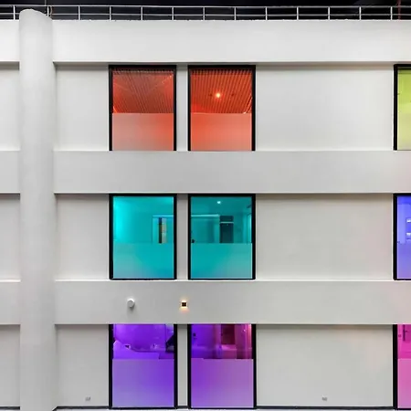 Yotelair Istanbul Airport, Duty Free - International Transit Area-2