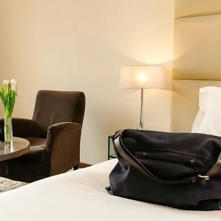 Cosmopolitan Hotel-2