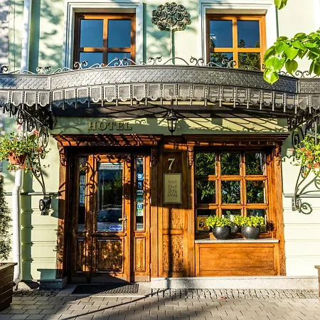 Hotel Pod Złotą Różą-3