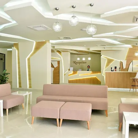 Grifid Hotel Foresta (Adults Only)-3
