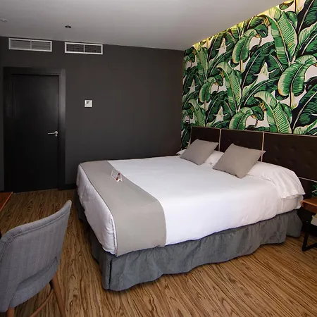Malaga Premium Hotel-2