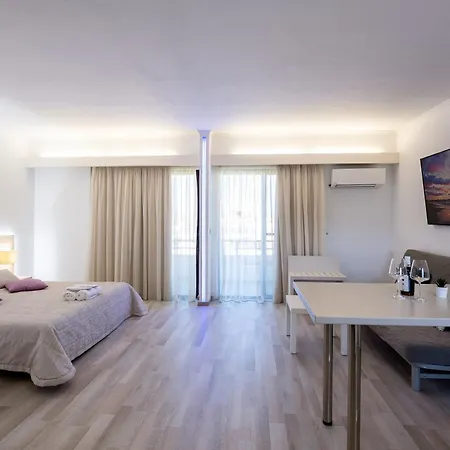 Terinikos Sunny Garden Hotel & Junior Suites-3