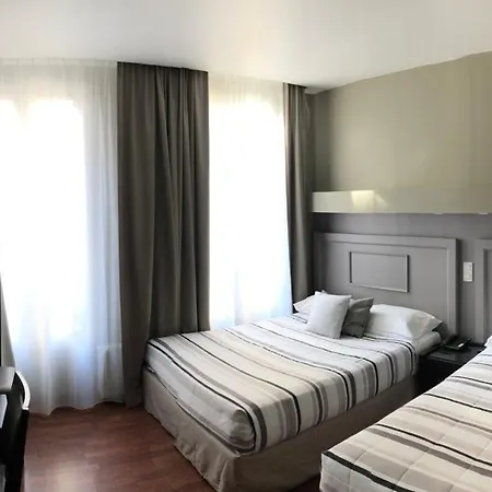 Hotel Cosmotel Marais Republique Paris-3