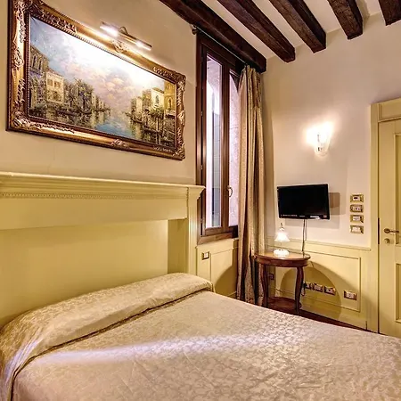 Palazzo La Scala-2
