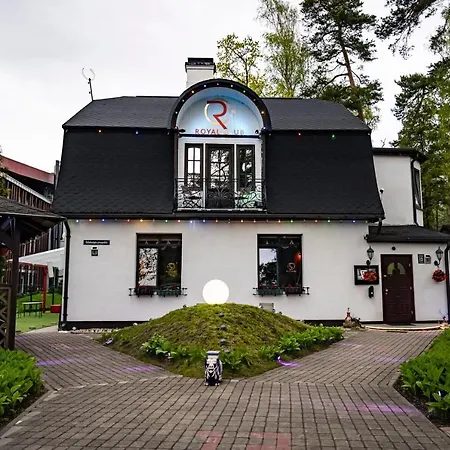 Villa Royal Club 13-2