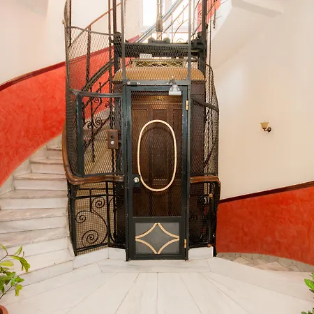 Cecil Hotel-3