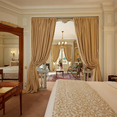 Hotel Raphael-3