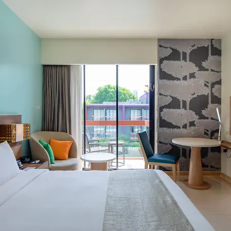 Holiday Inn Express Phuket Patong Beach Central By Ihg-2