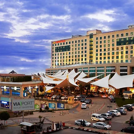 Crowne Plaza Istanbul Asia by IHG-3