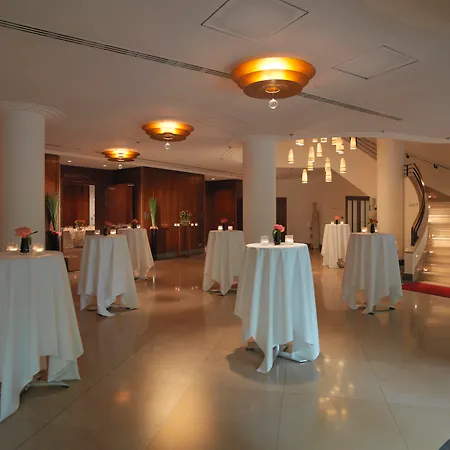 Rocco Forte The Charles Hotel-3