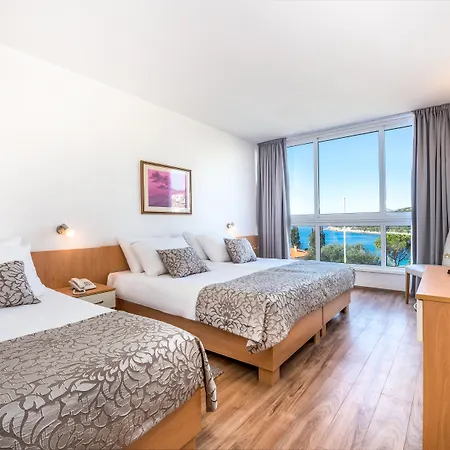 Hotel Adriatic-2
