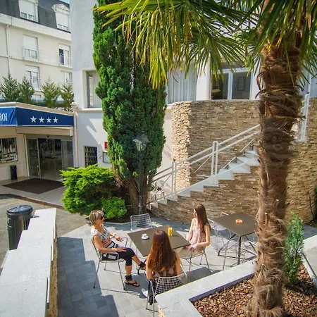 Hotel Christ Roi-2