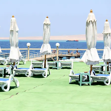 Minamark Beach Resort For Families And Couples Only-3