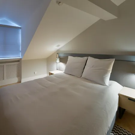 Stradonia Serviced Apartments-3