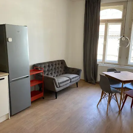Zizkov Tower Suites-2