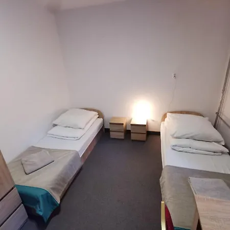 Pokoje Gościnne Holtur Podczele-3