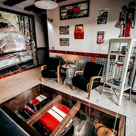 Jantarvia Car Museum , Pasja i Wypoczynek miejsce z klimatem-2